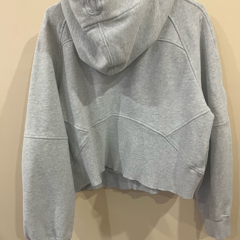 lululemon athletica Light Gray Women's Hoodie - Picture 2 of 2